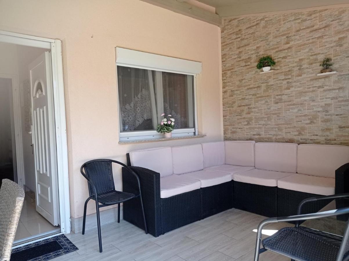 Sommer Ferienhaus Balatonszarszo Bagian luar foto