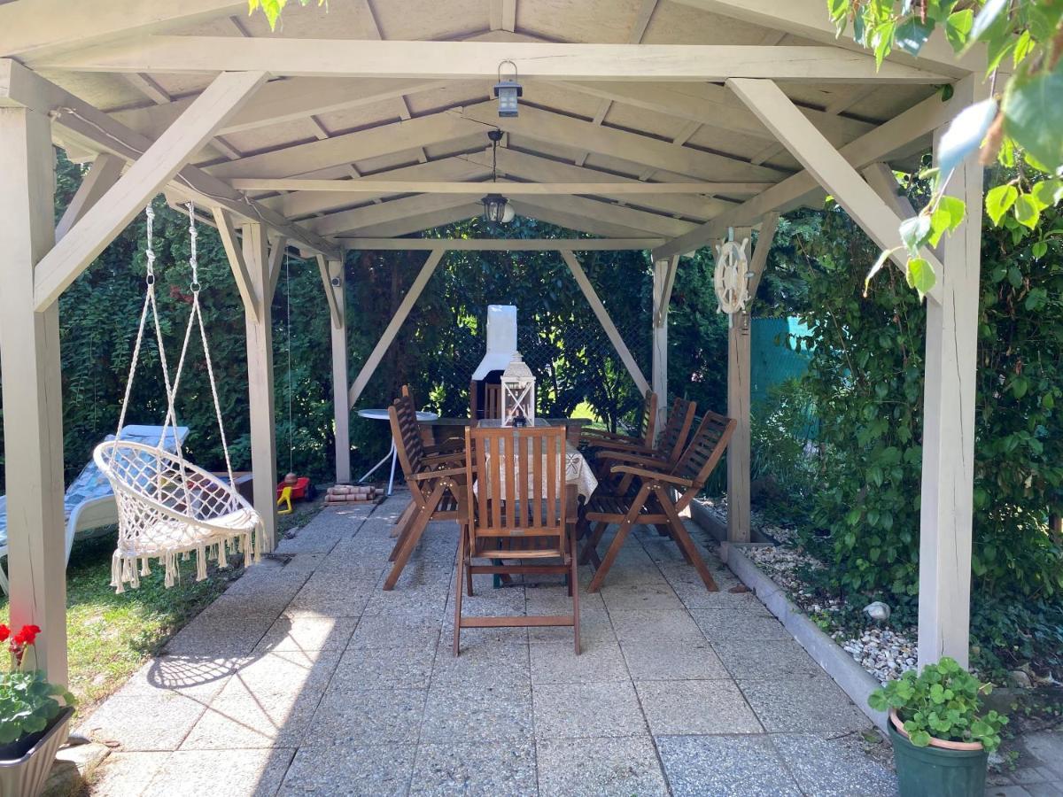 Sommer Ferienhaus Balatonszarszo Bagian luar foto