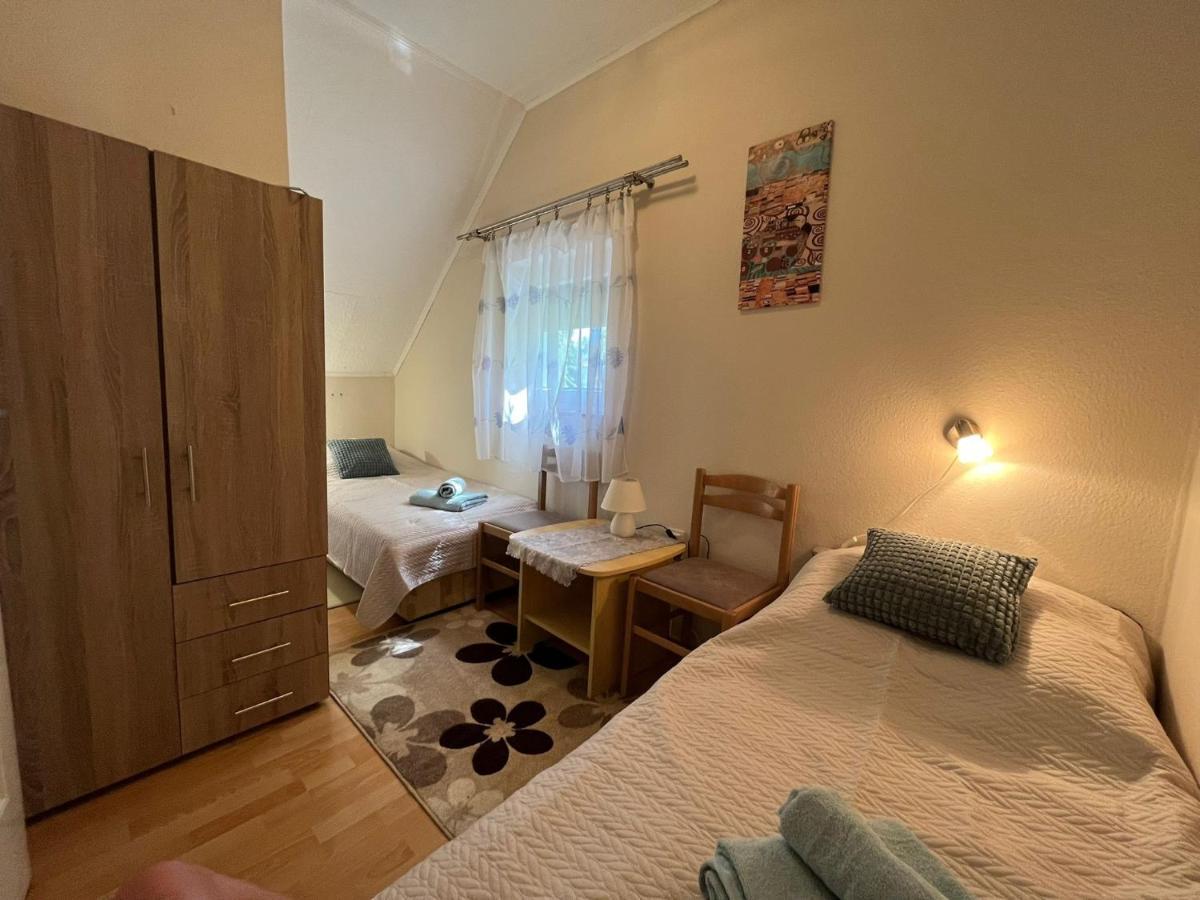 Sommer Ferienhaus Balatonszarszo Bagian luar foto